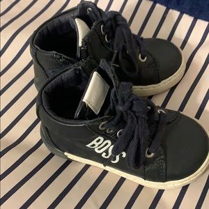Boss baby sneakers, size 4 (eur size 20)